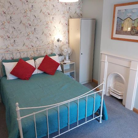 No9 Guesthouse Хънстантън Екстериор снимка